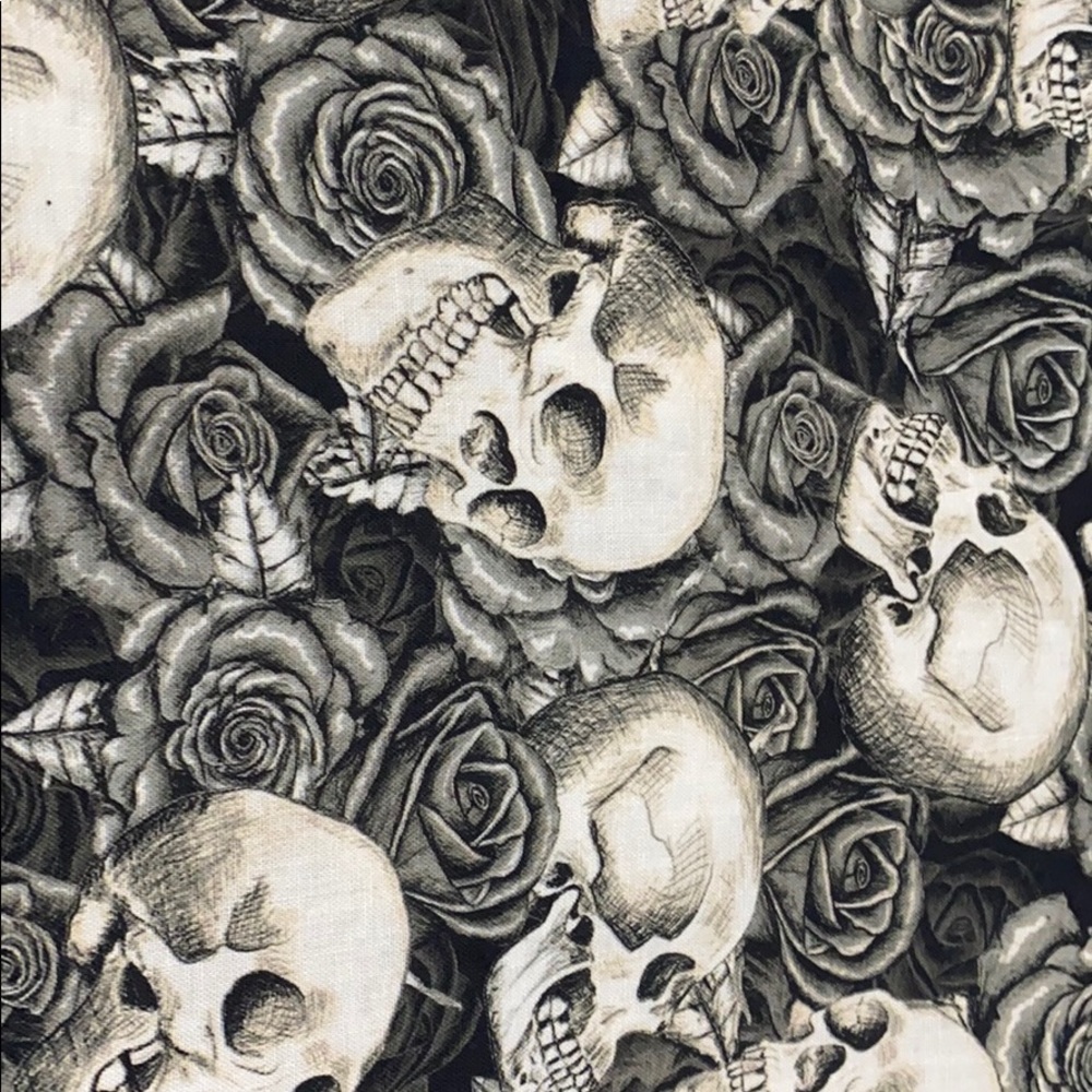 Skelton & roses face masks